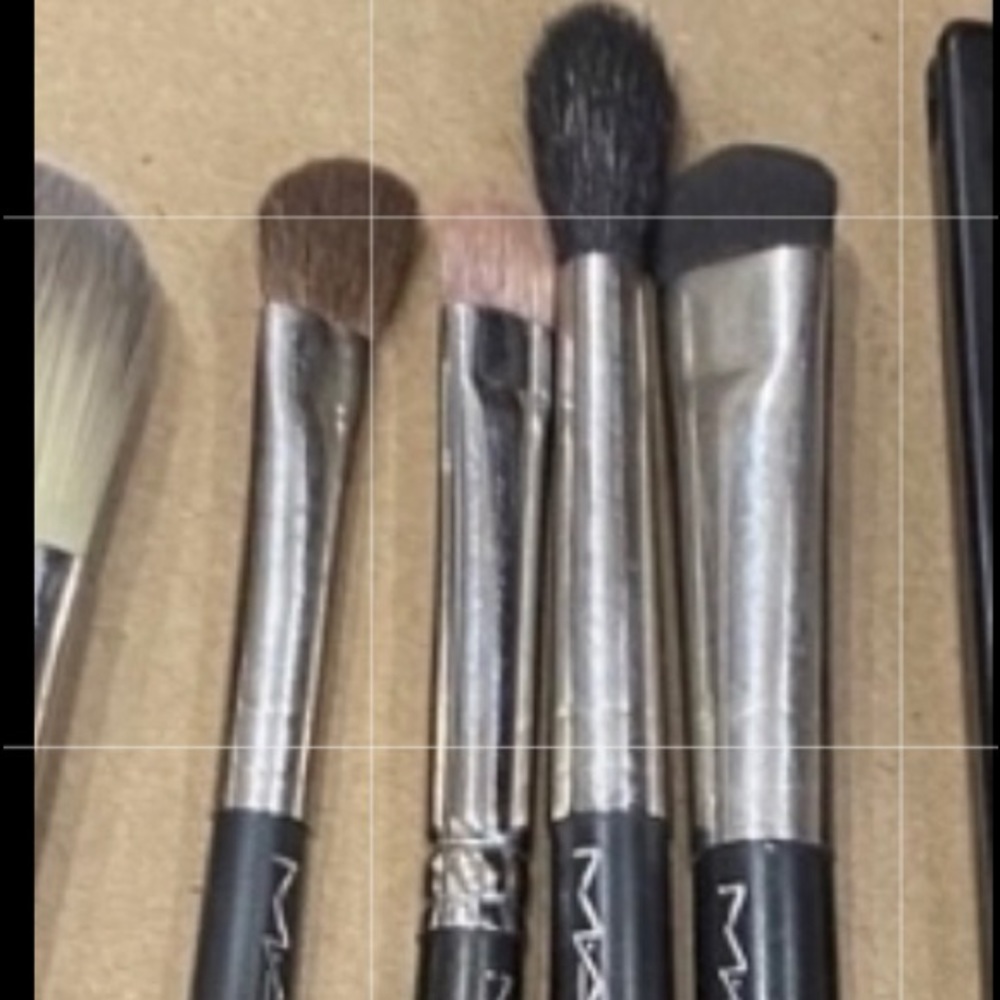Mac Eye brushes